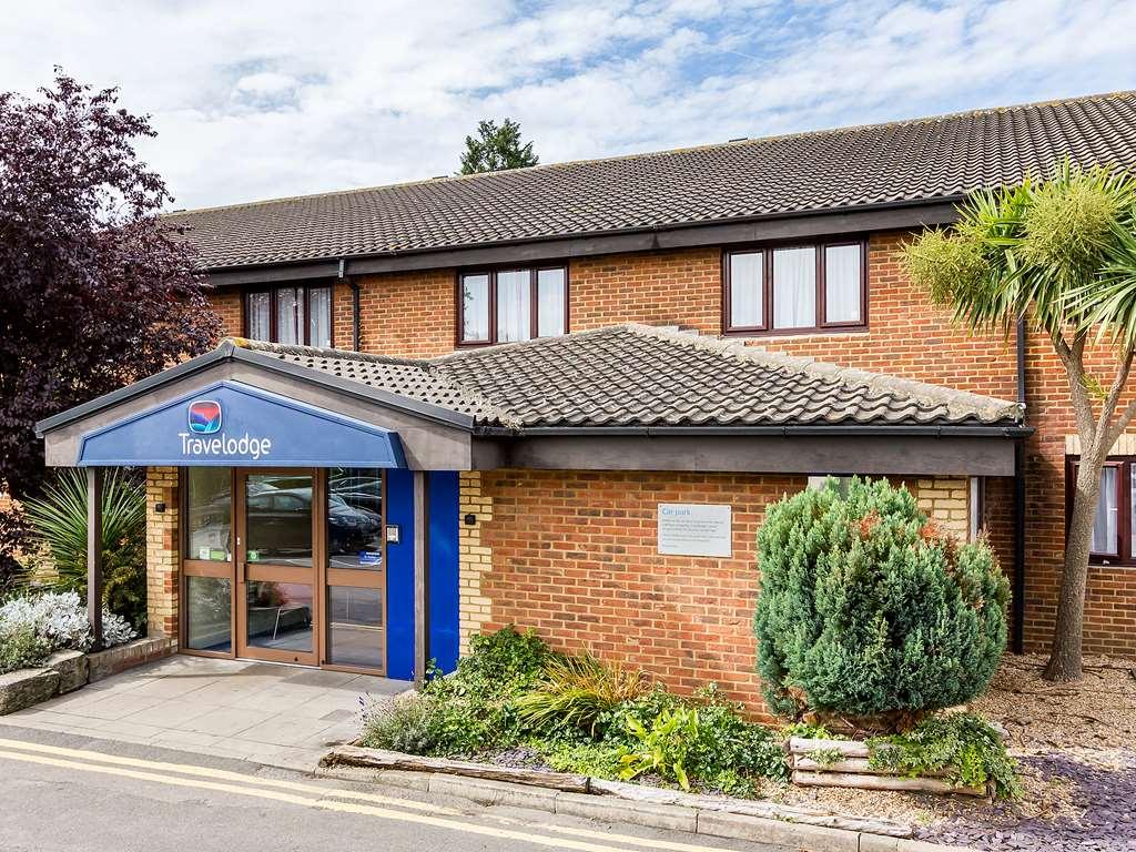 Travelodge London Wimbledon Morden Morden  Exterior photo