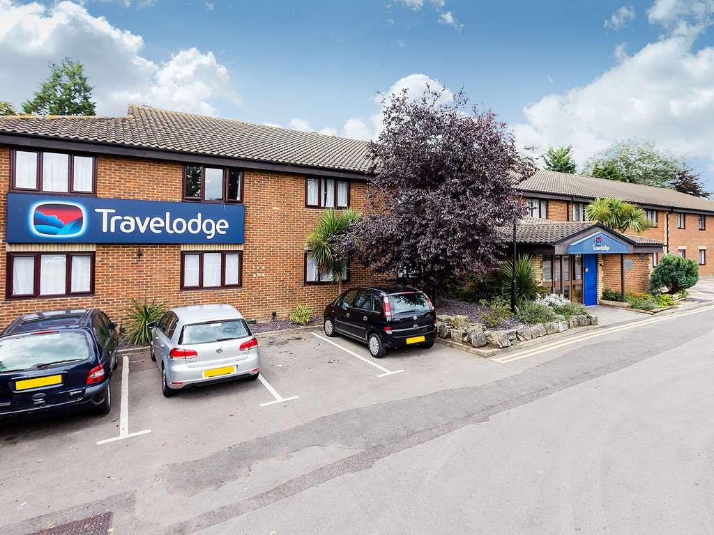 Travelodge London Wimbledon Morden Morden  Exterior photo