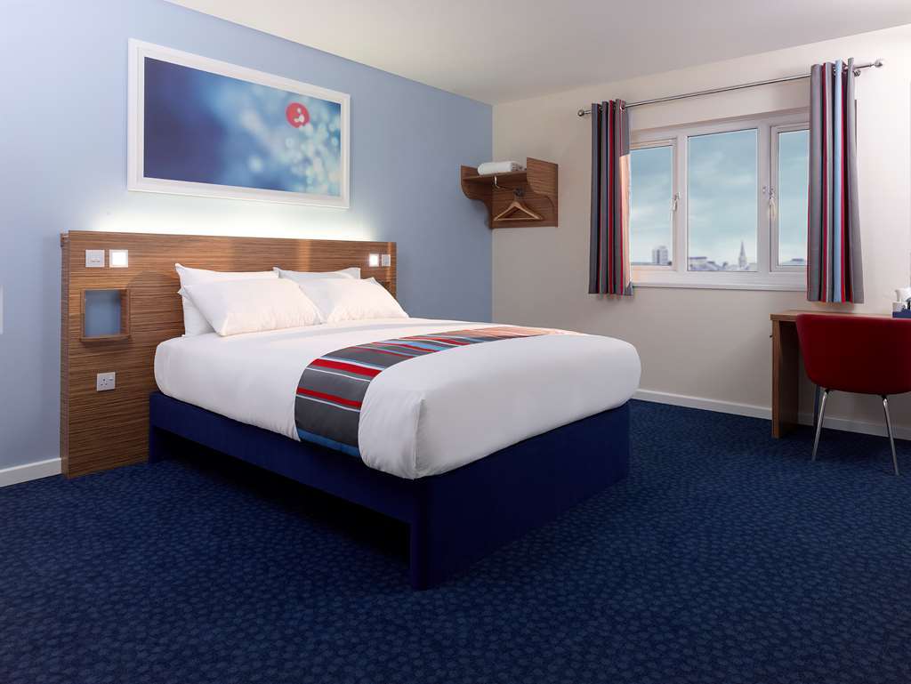 Travelodge London Wimbledon Morden Morden  Room photo